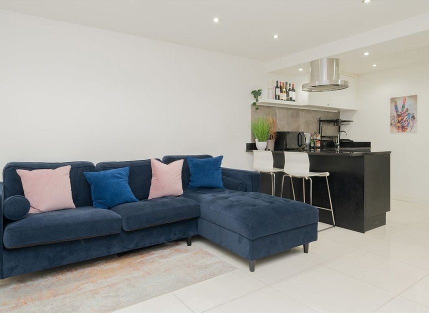 Flat Shirland Road in City of Westminster