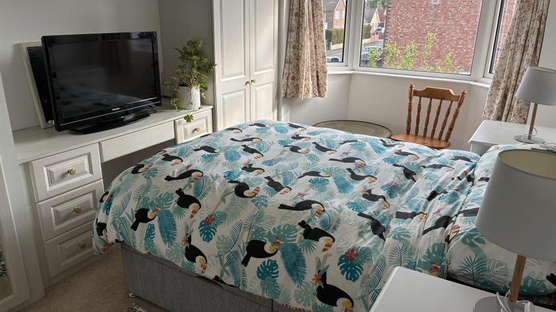 Room Limehurst Avenue in Charnwood