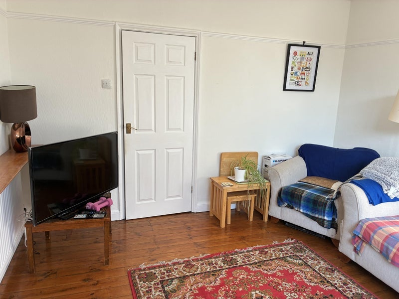 Room Limehurst Avenue in Charnwood