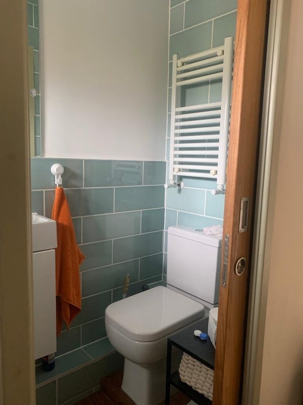 Room Ivy Street in Greater London