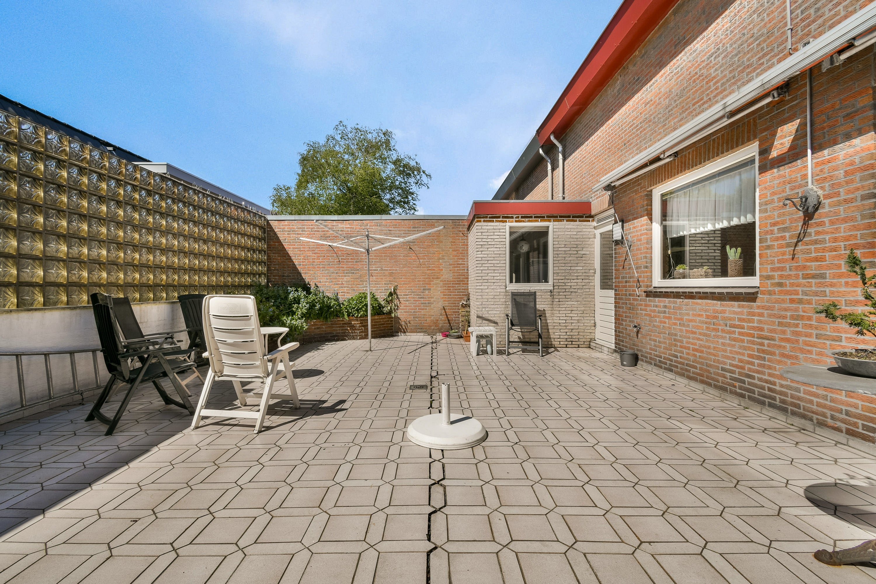 Twee-onder-één-kap te koop: Nieuwemeerdijk 122, Badhoevedorp