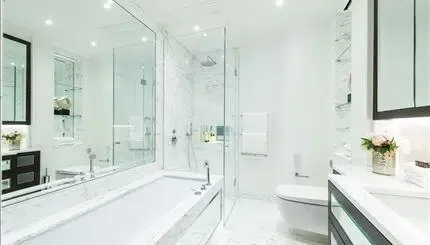 Flat Prince of Wales Terrace in Greater London