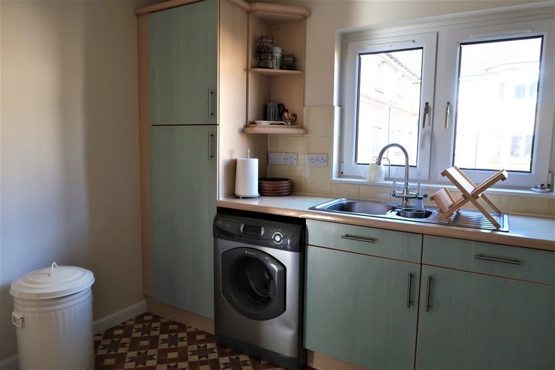 Room Duff Road in City of Edinburgh