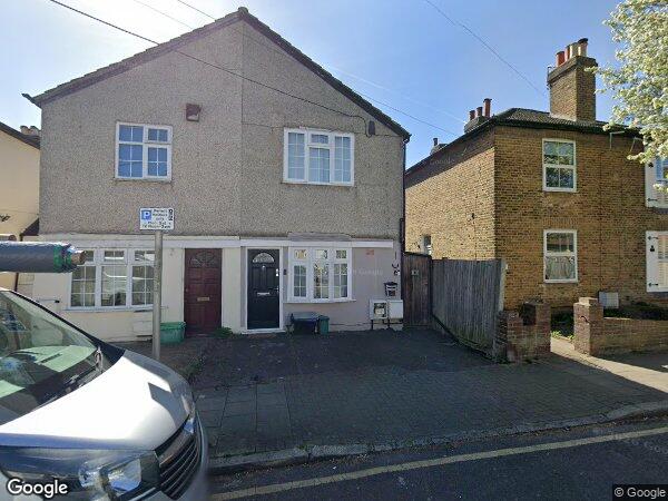 Flat Freelands Grove in Greater London