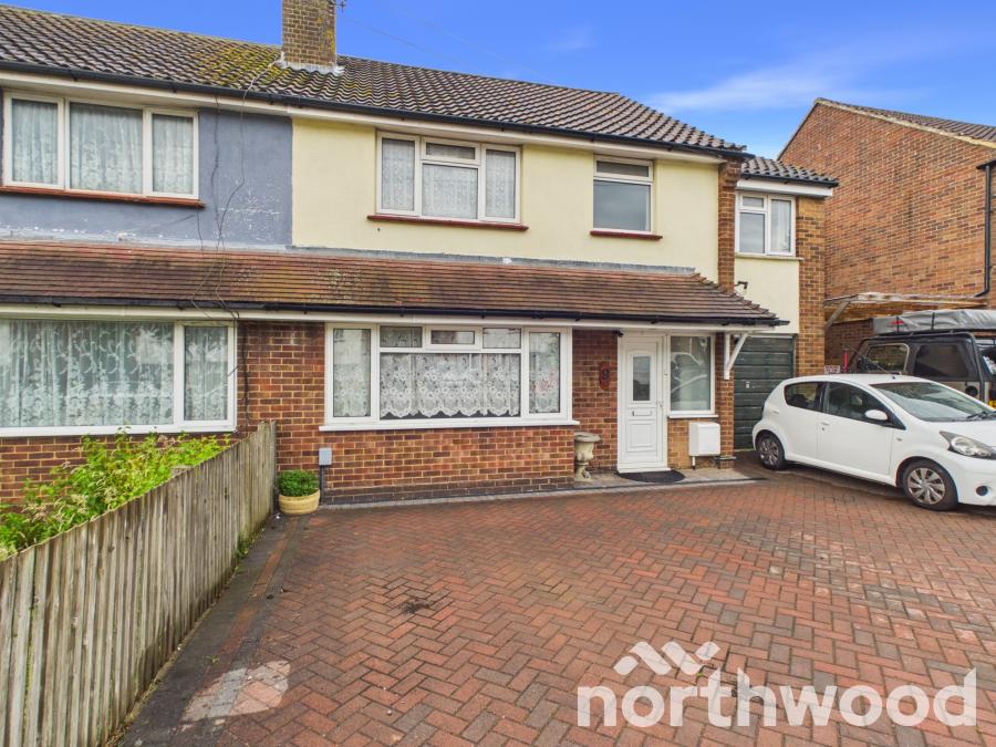 House Highfield Road in Ashford