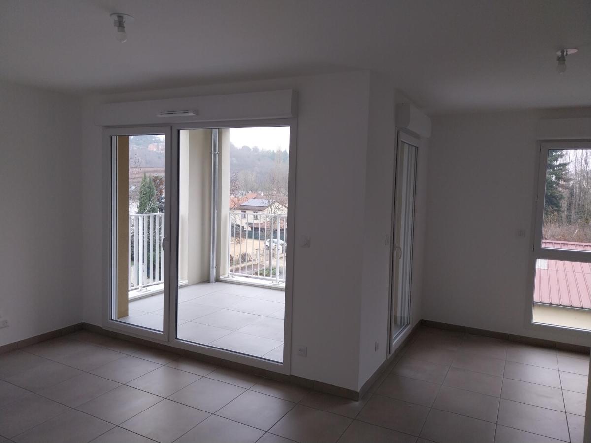 Appartement Rue de Tarare à Chervinges