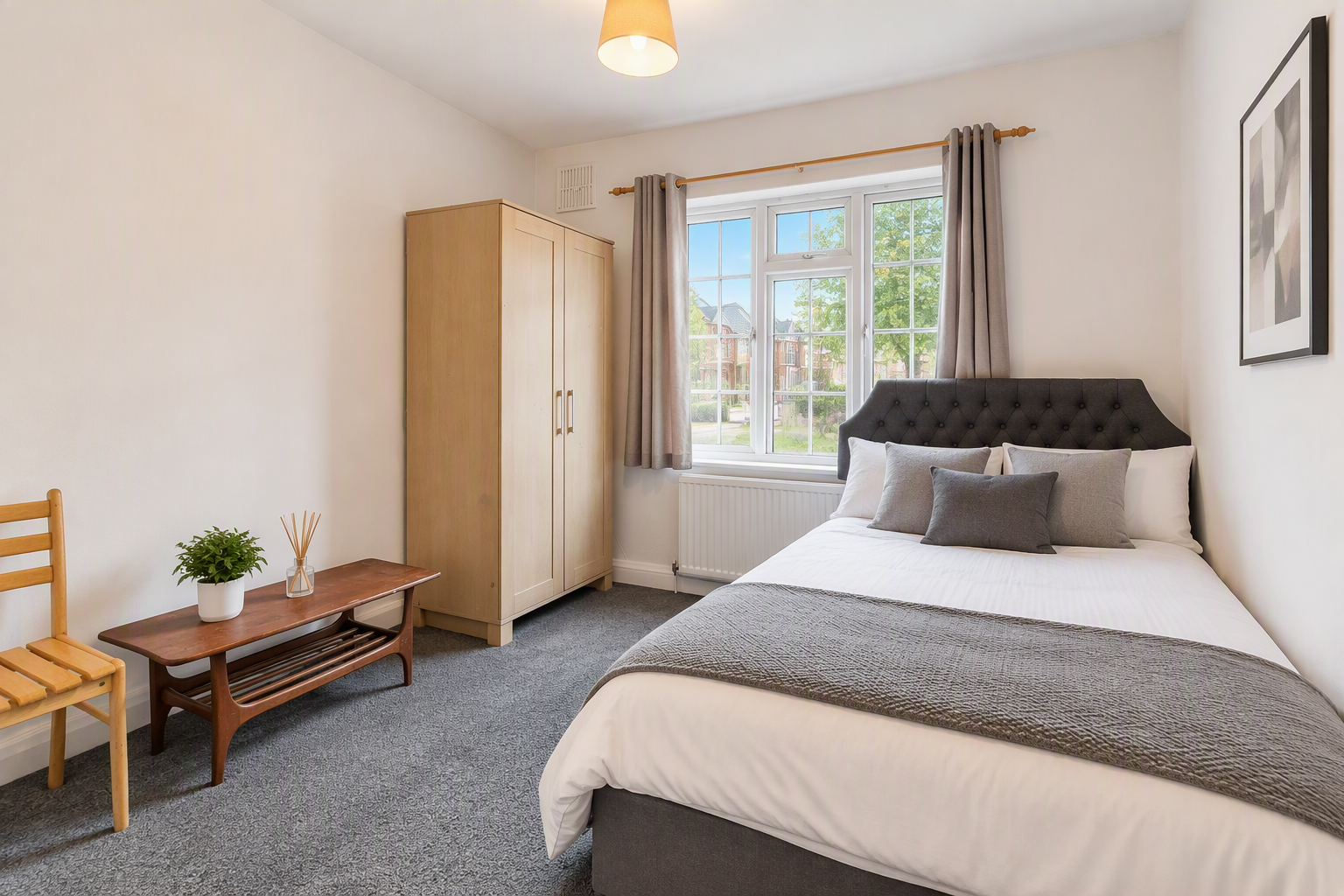 Flat Oakley Close in Greater London