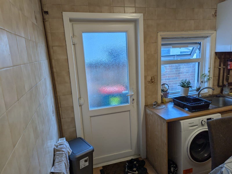 Room East Park in Crawley