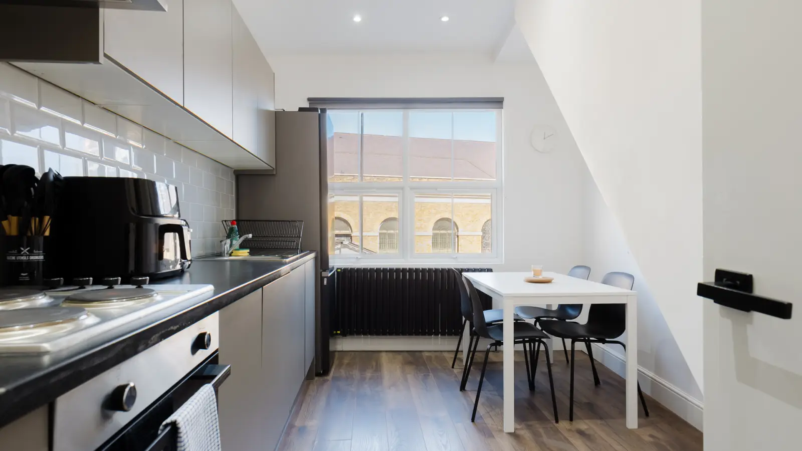 Flat Elgin Avenue in City of Westminster