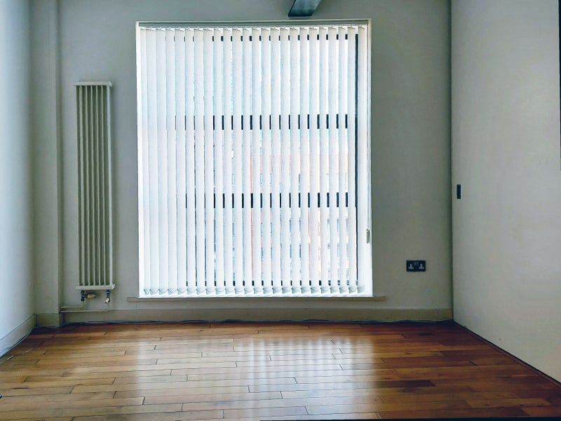 Room Burford Road in Greater London