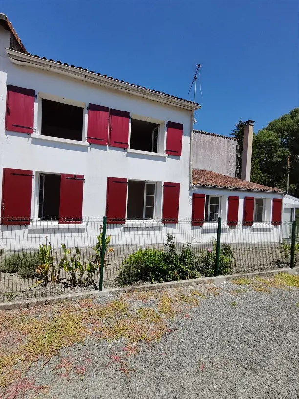 House Rue des Guillots in Chermignac