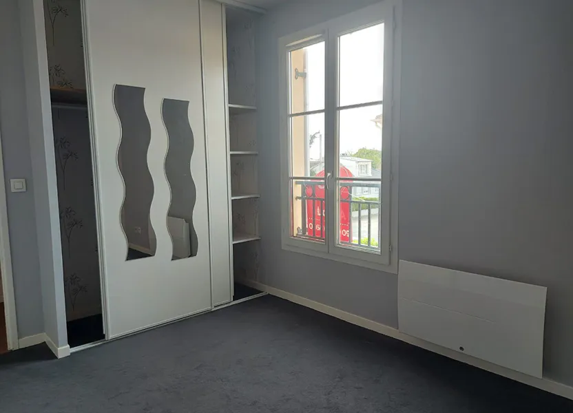 Appartement Avenue Georges Clemenceau à Vaux-le-Pénil