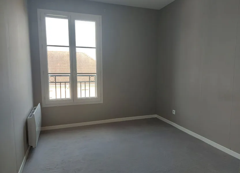 Appartement Avenue Georges Clemenceau à Vaux-le-Pénil
