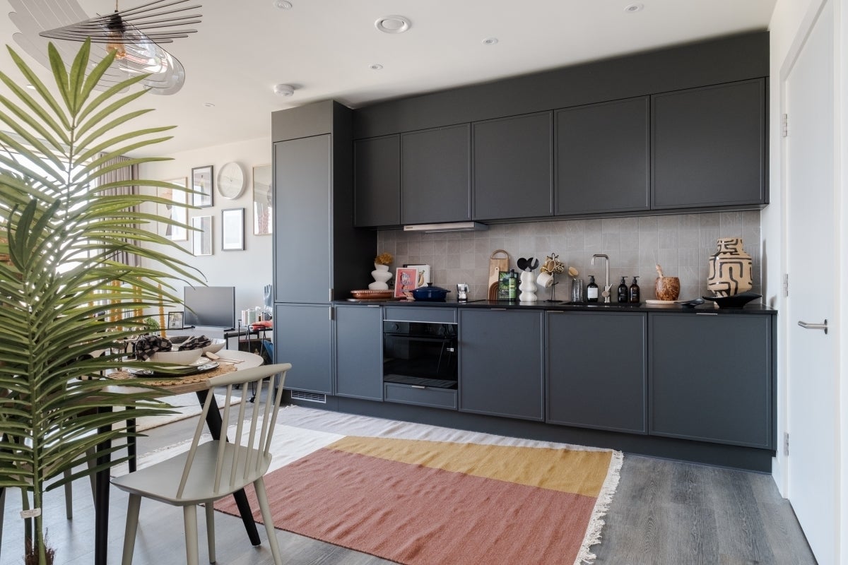 Flat Cherry Park Lane in Greater London