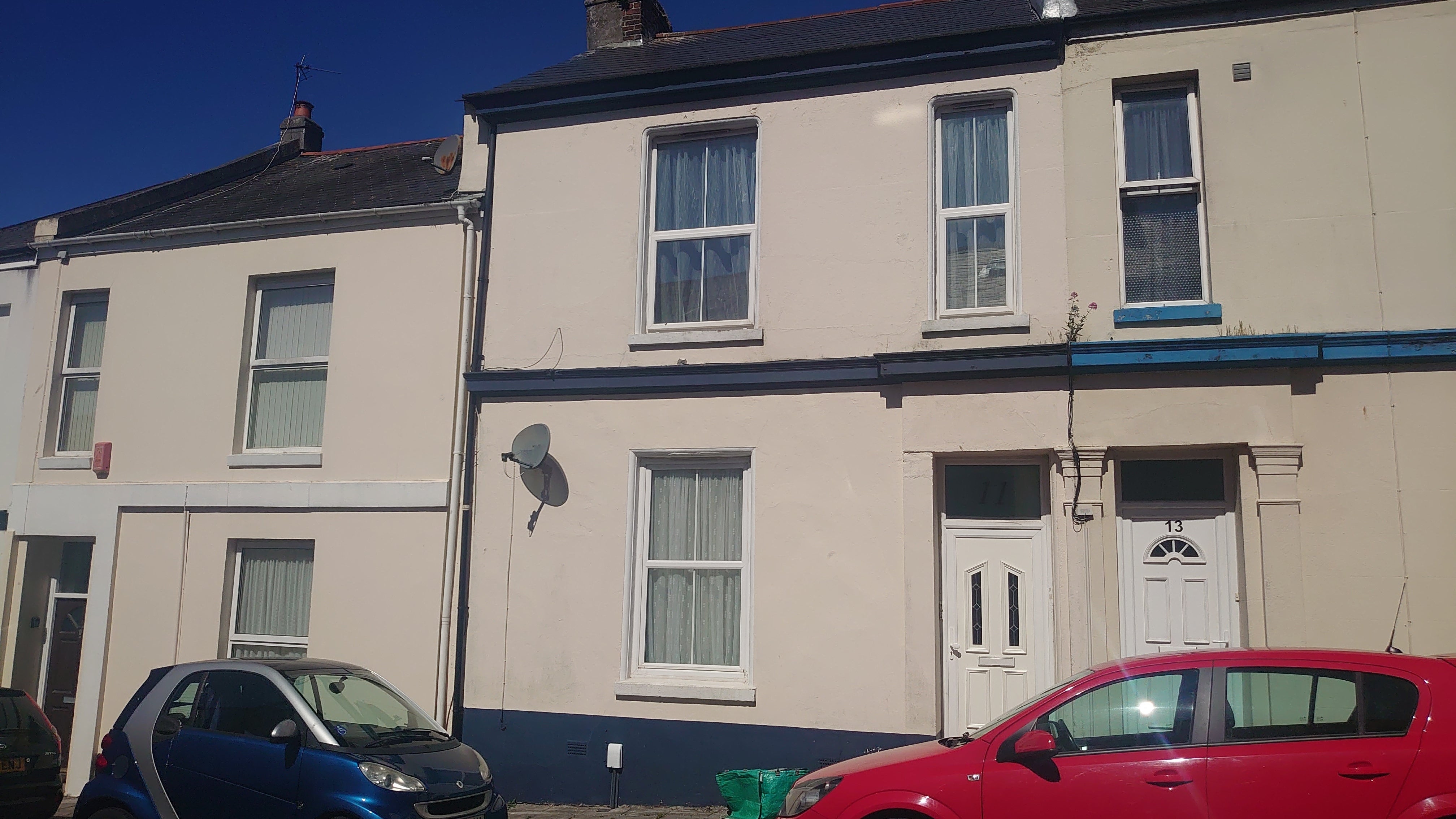 Flat Clifton Street in Plymouth