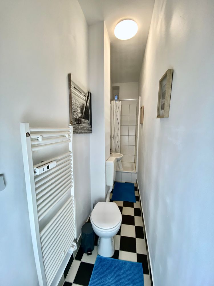 Wohnung Ebertystraße in Berlin