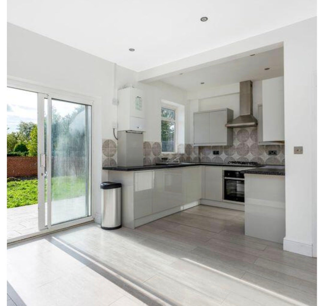 House Orchard Avenue in Greater London