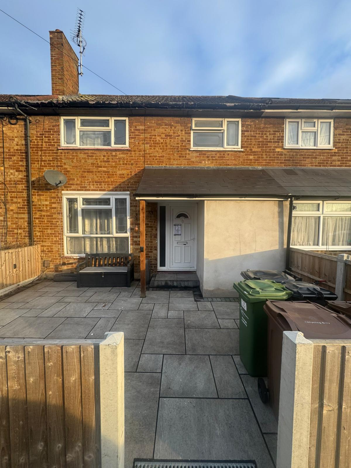 House Sugden Way in Greater London