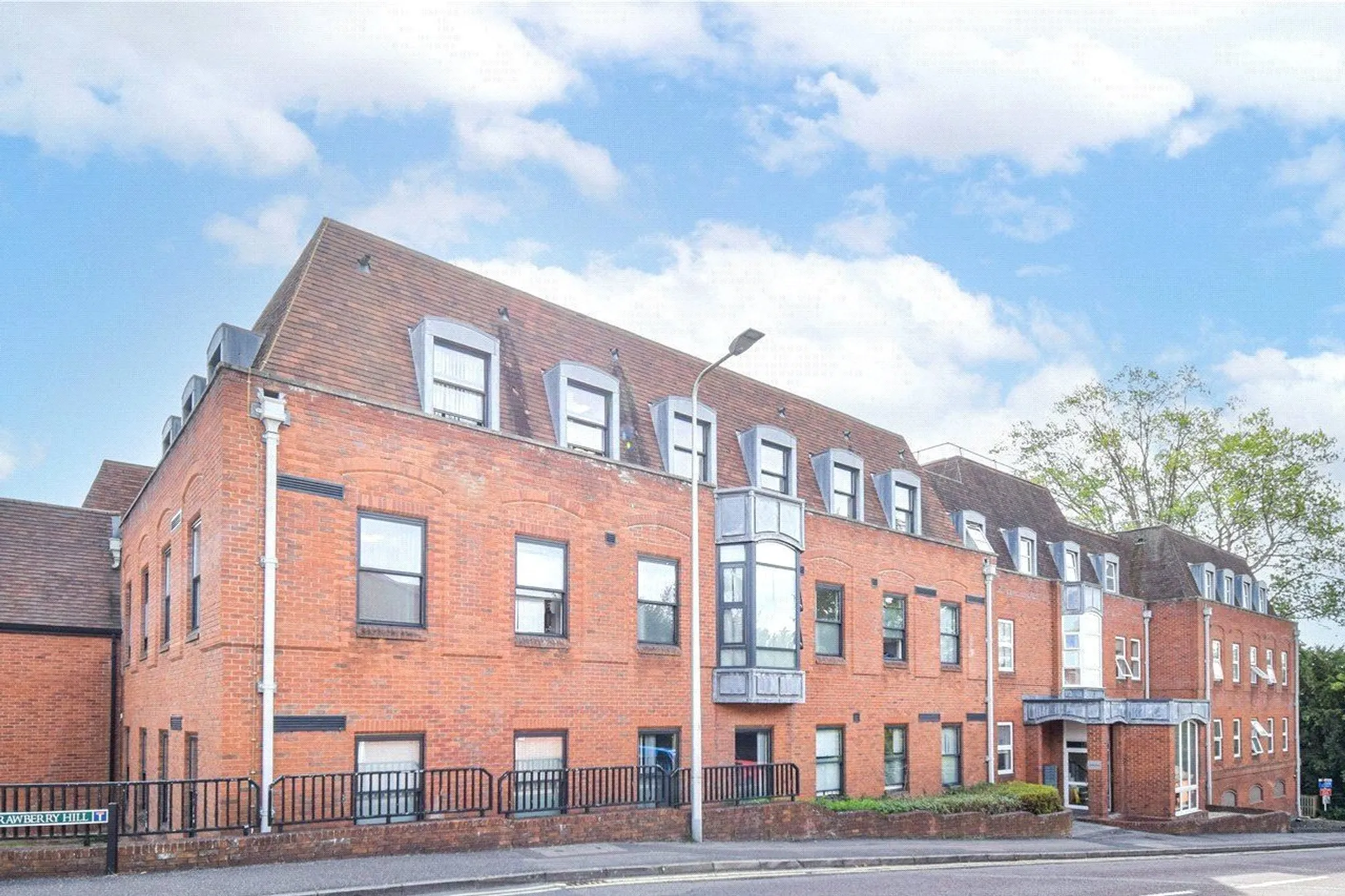 Flat Strawberry Hill in Newbury