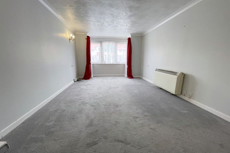 Flat Sutton Drove in Seaford