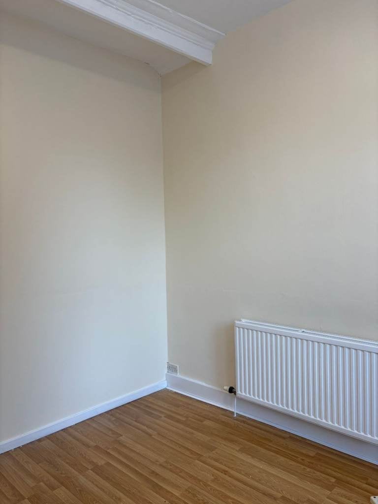 Flat Castlegreen Street in Dumbarton