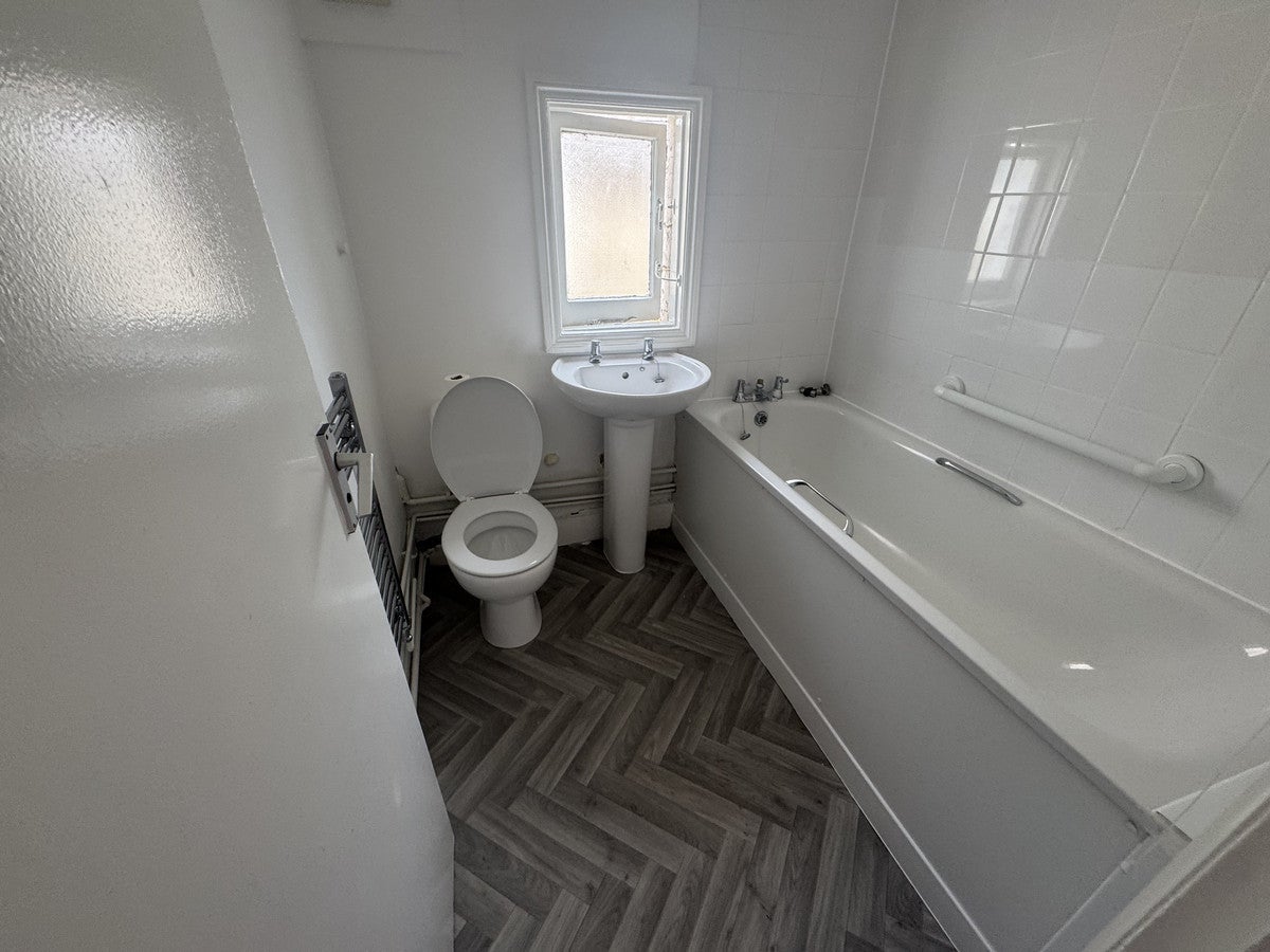 Flat East Dulwich Grove in Greater London