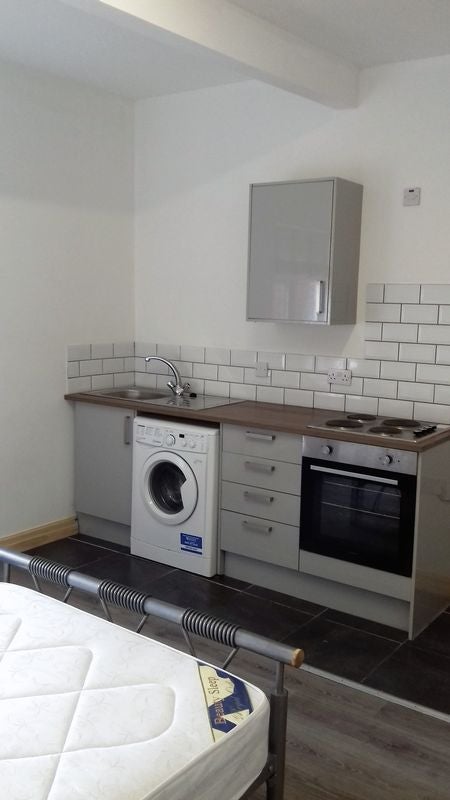 Room St Georges Road in Bolton
