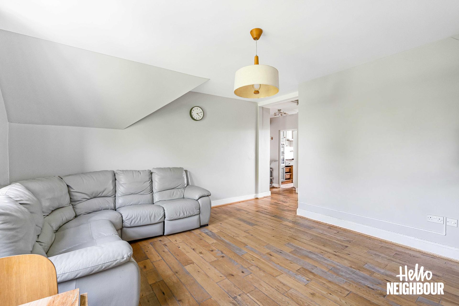 Flat Brondesbury Road in Greater London