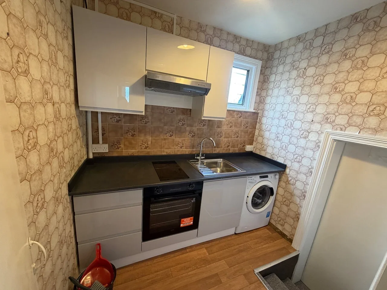 Flat Ashburton Road in Greater London