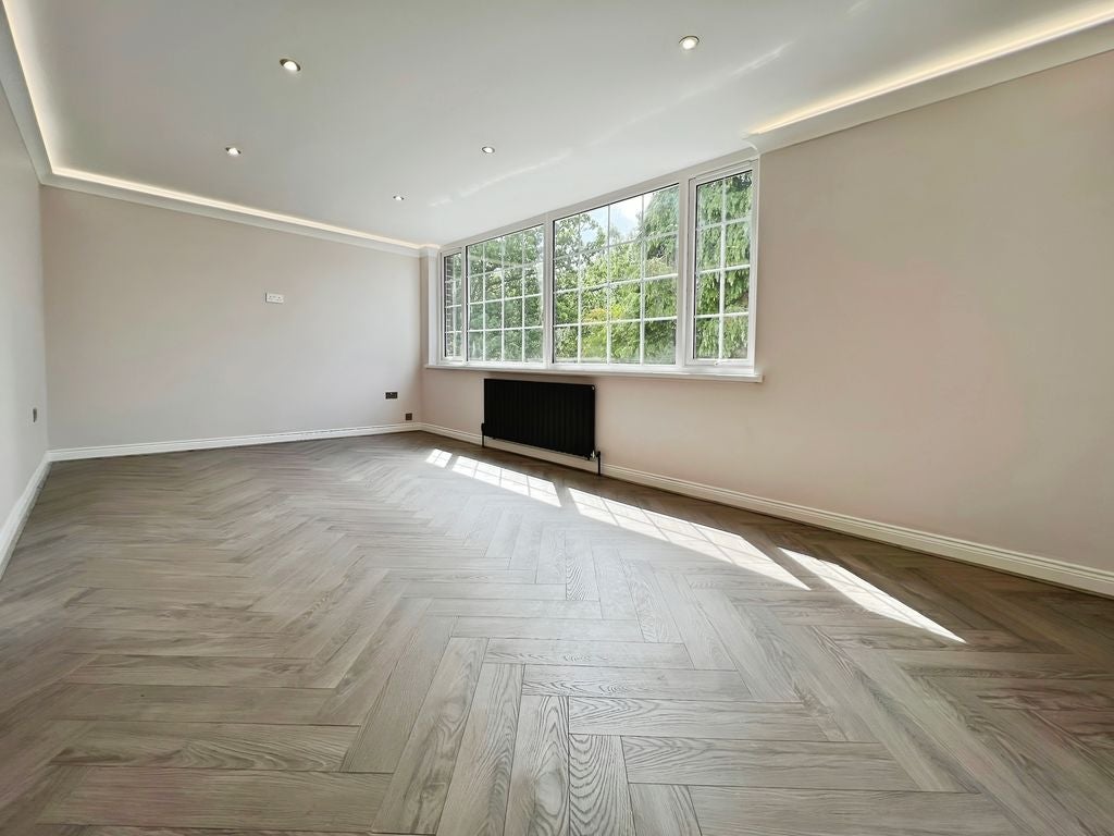 Flat Middle Drive in Newcastle upon Tyne
