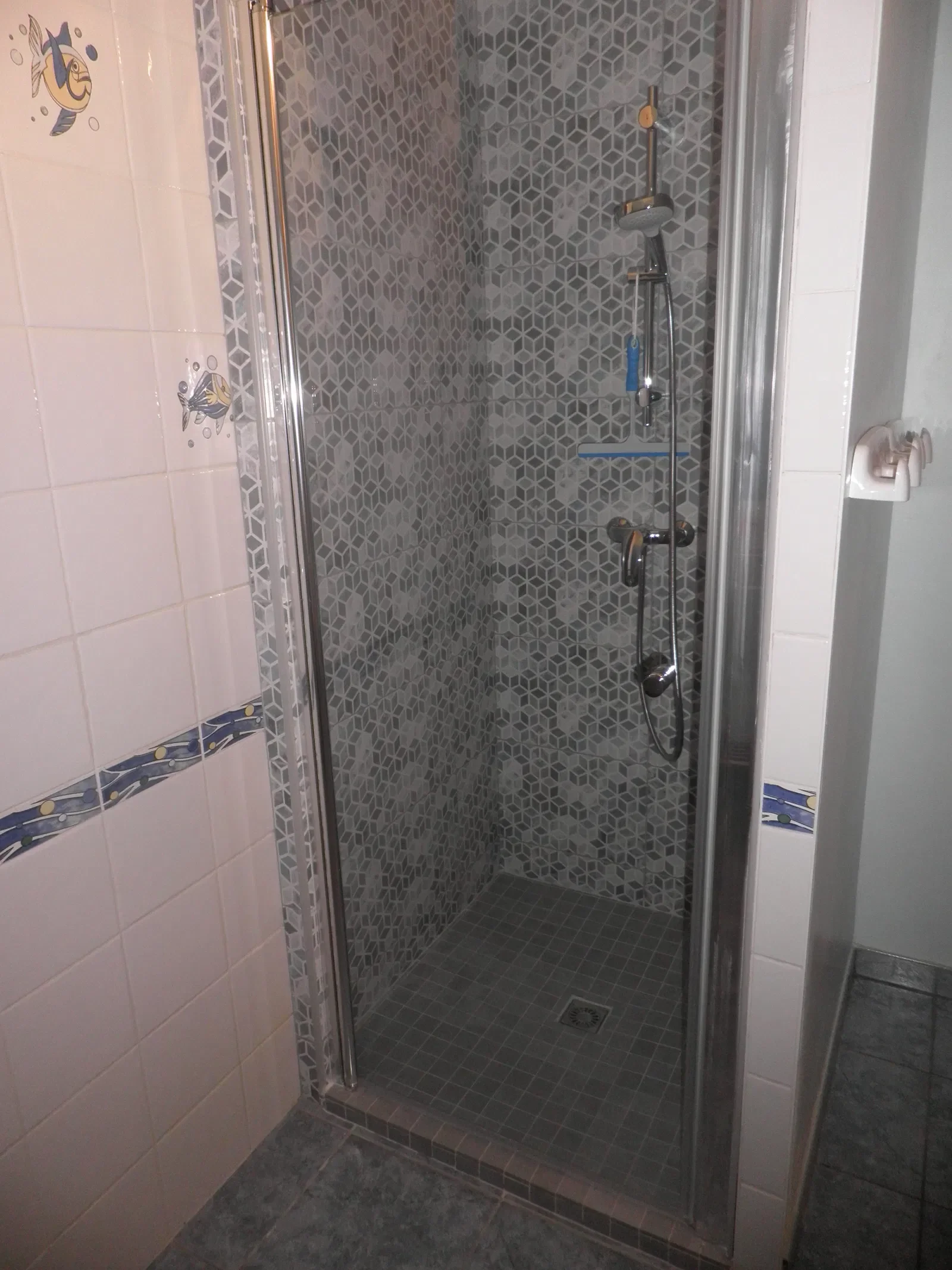 Room Rue de Malicorne in La Suze-sur-Sarthe
