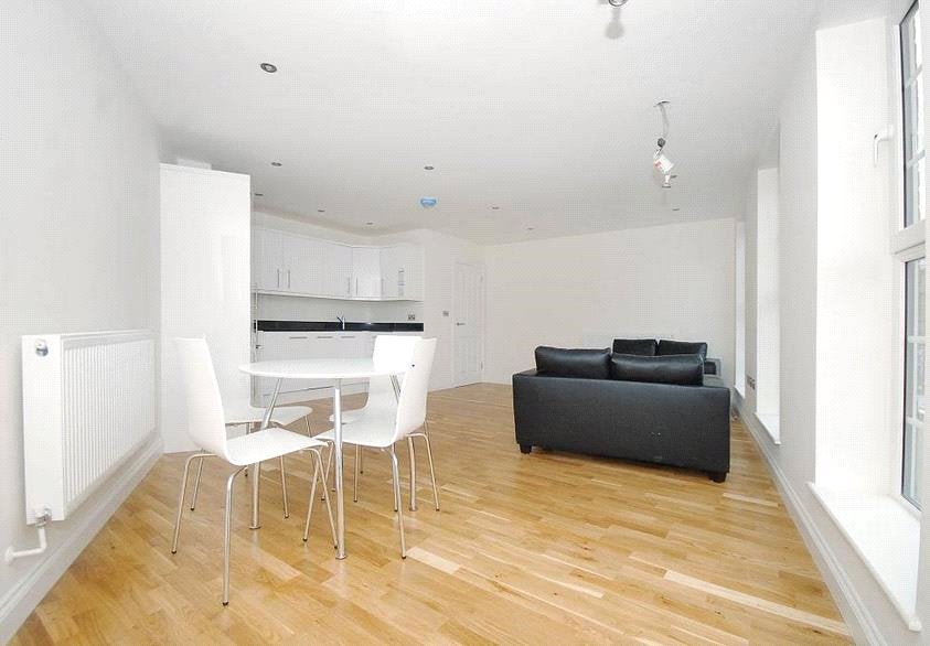Flat Pattison Road in Greater London