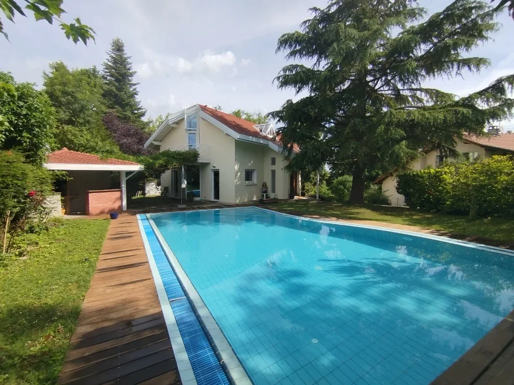 Maison Route de Saint-Julien en Genevois à Valleiry