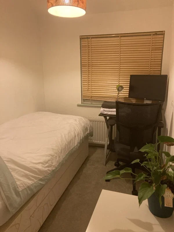 Room Fleming Way in Tonbridge and Malling