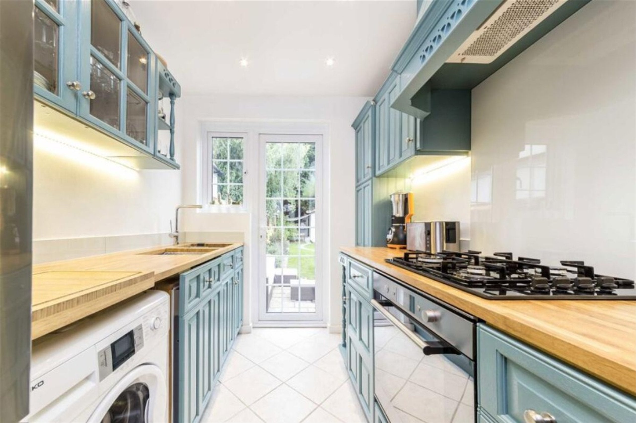House Templecombe Way in Greater London