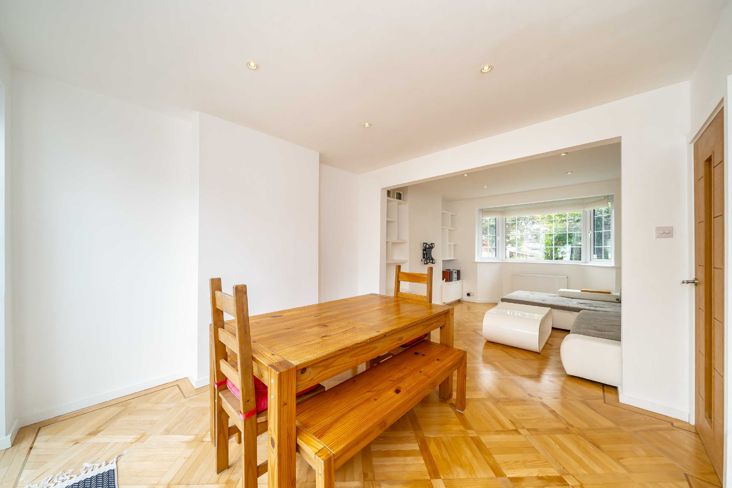 House Templecombe Way in Greater London