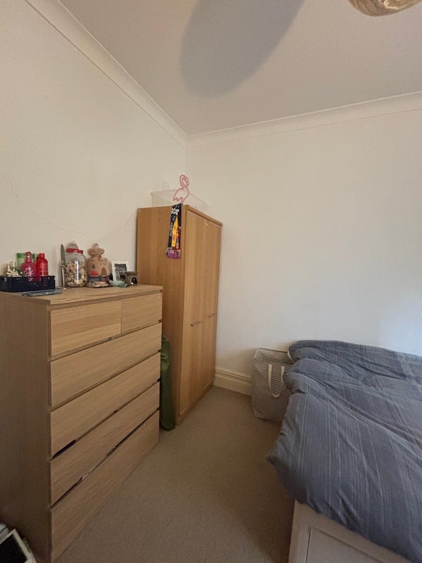 Room Rushcroft Road in Greater London