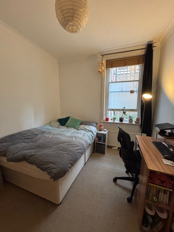 Room Rushcroft Road in Greater London