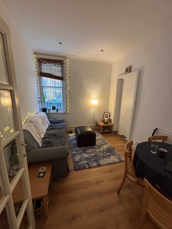 Room Rushcroft Road in Greater London