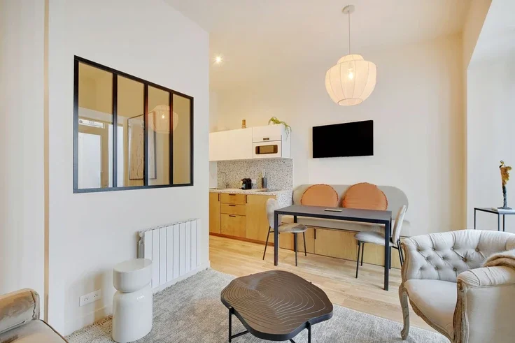 Appartement Rue d'Hauteville à Paris