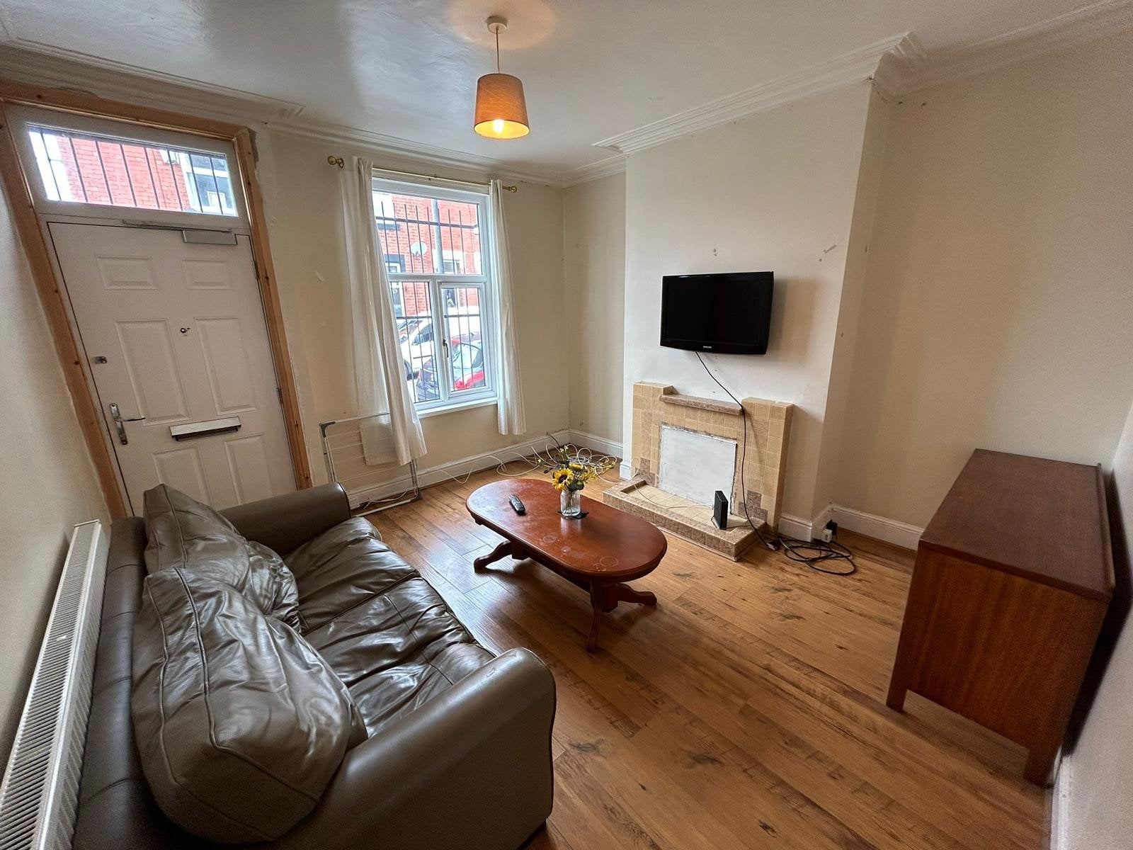Flat Back Welton Place in Leeds
