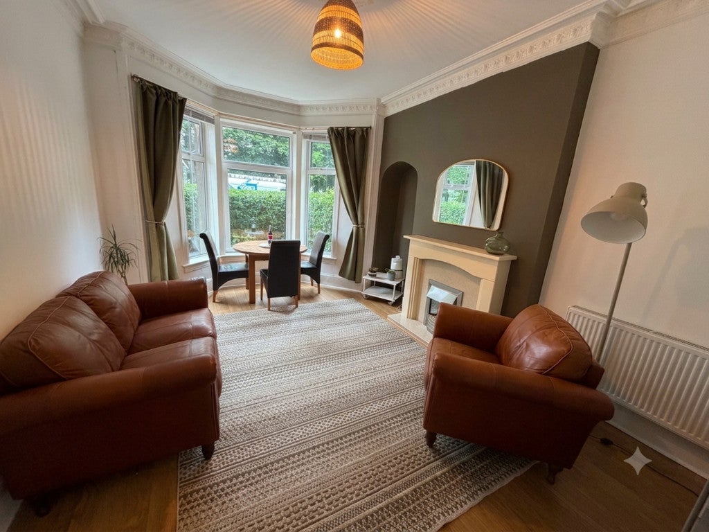 Flat Wellshot Road in Glasgow