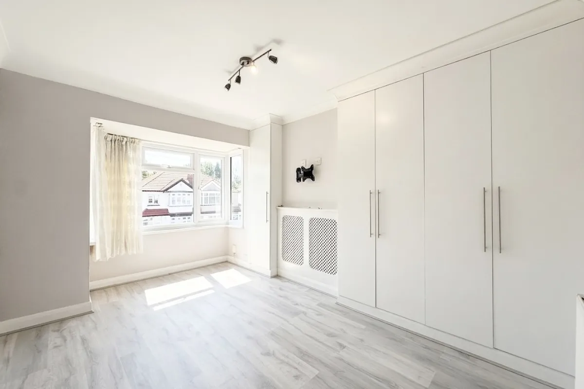 House Surrey Grove in Greater London