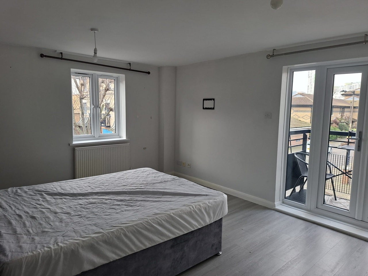 Room Gleneagles Close in Greater London