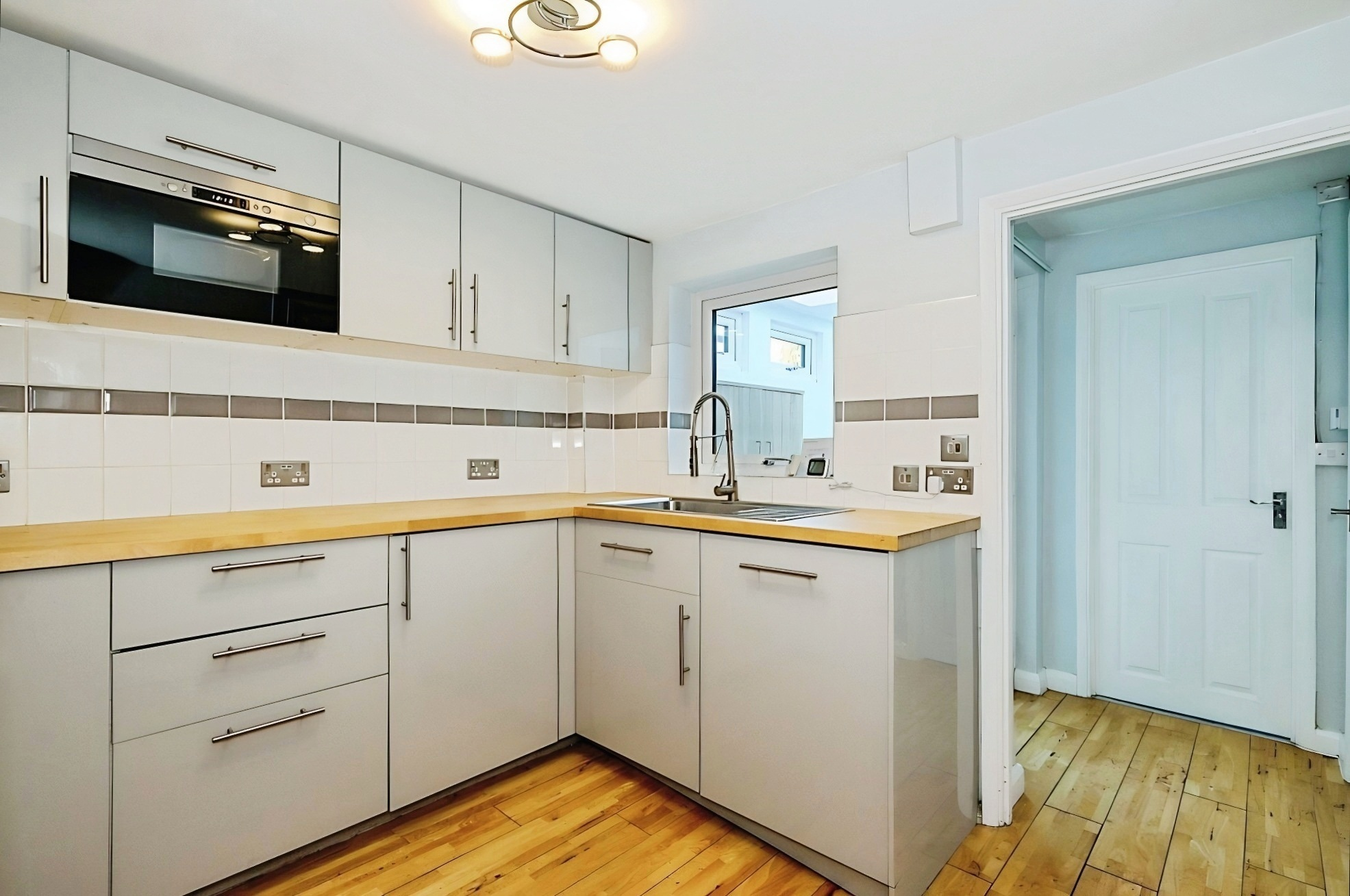 House St Johns Close in Uttlesford