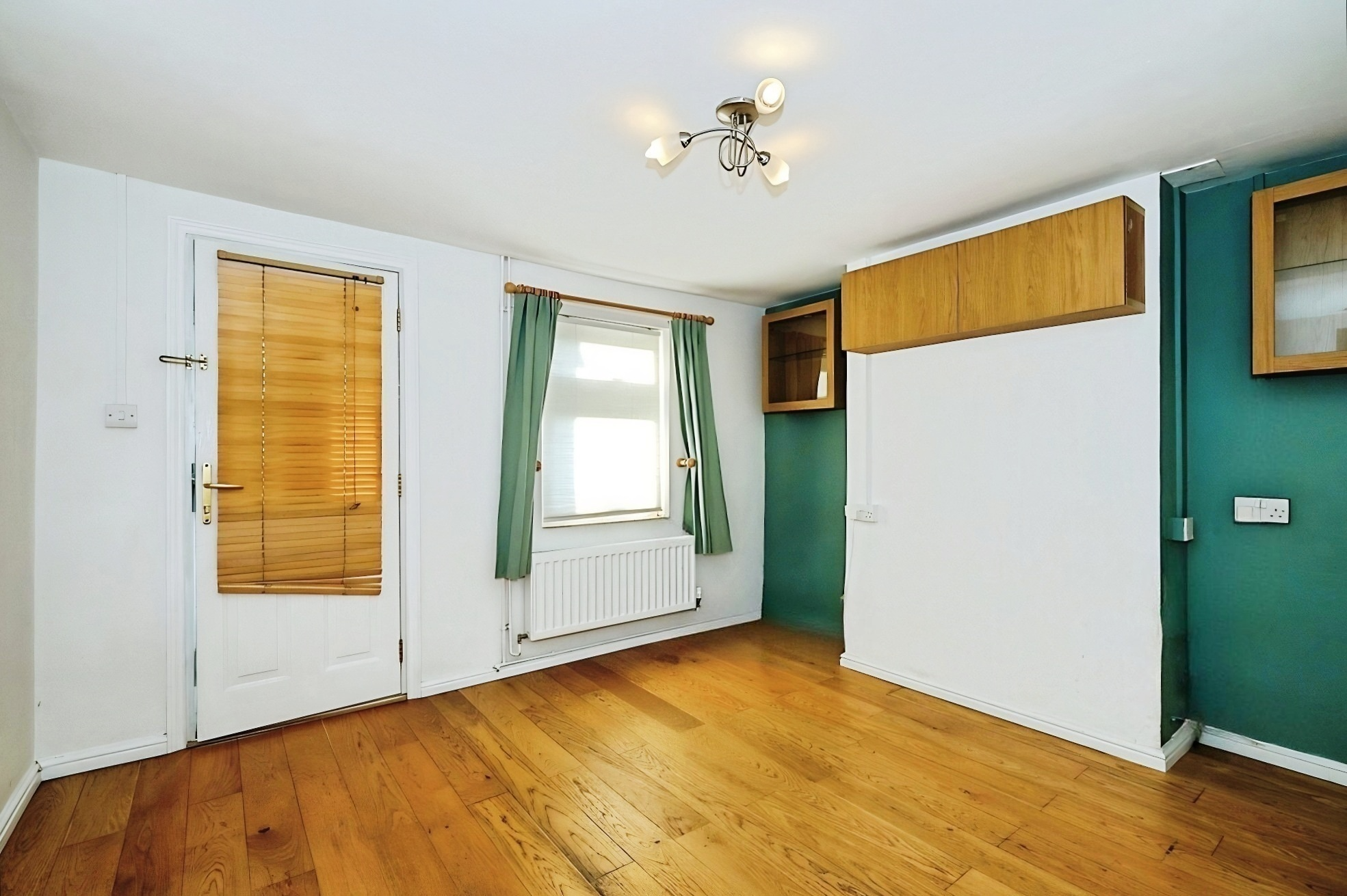 House St Johns Close in Uttlesford