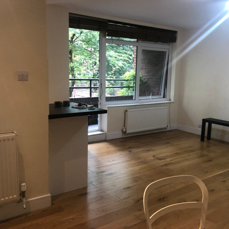 Flat Ollgar Close in Greater London