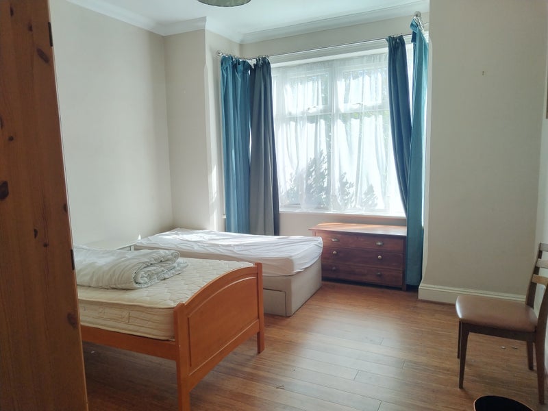 Room Beaufort Road in Bournemouth