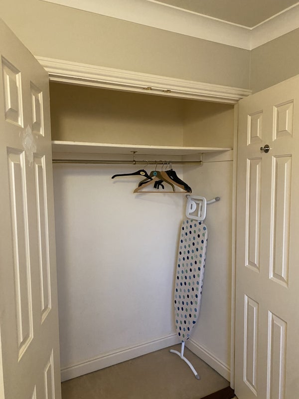 Flat Doncel Crescent in Greater London