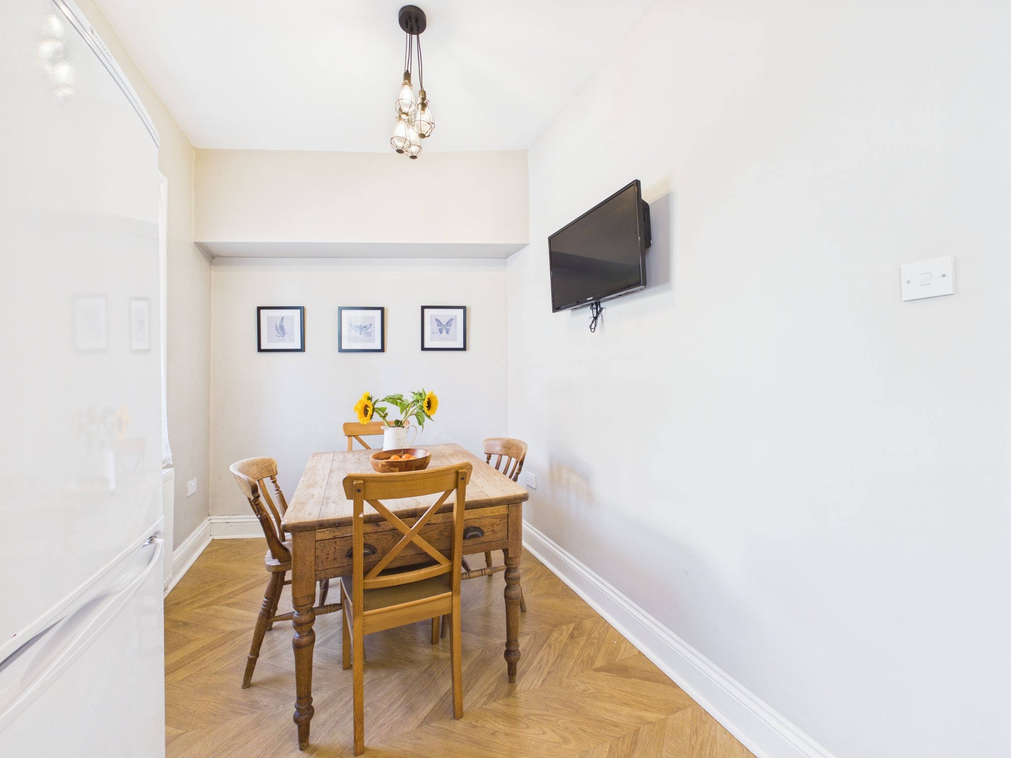 Room Brunswick Square in Gloucester